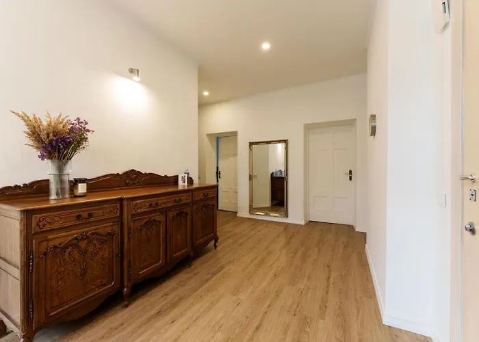 La Belle Etage